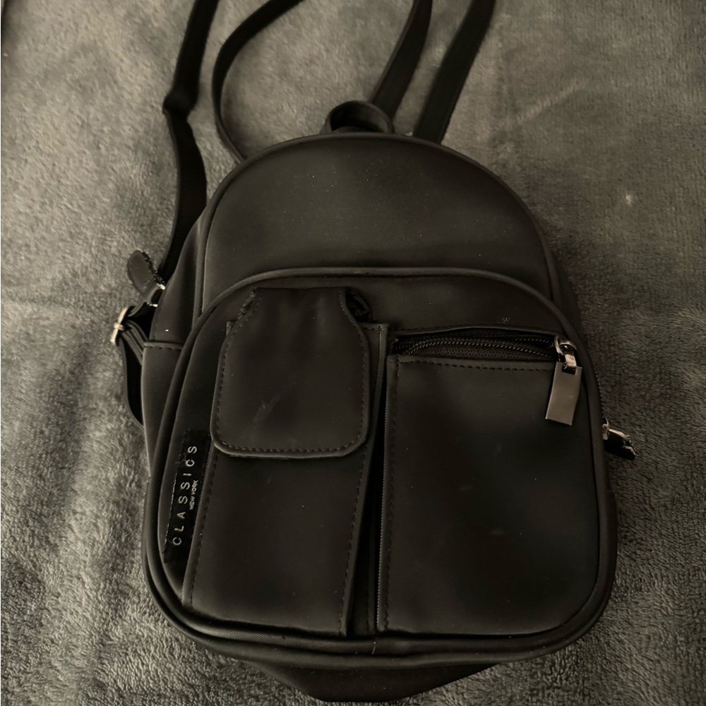 Small Black Packpack